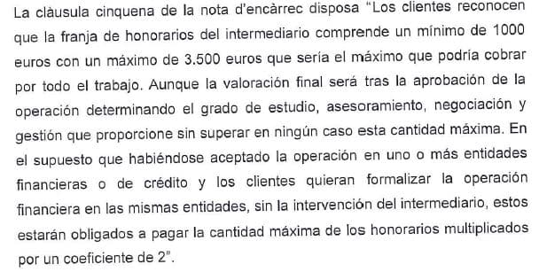 Cláusula de honorarios nula